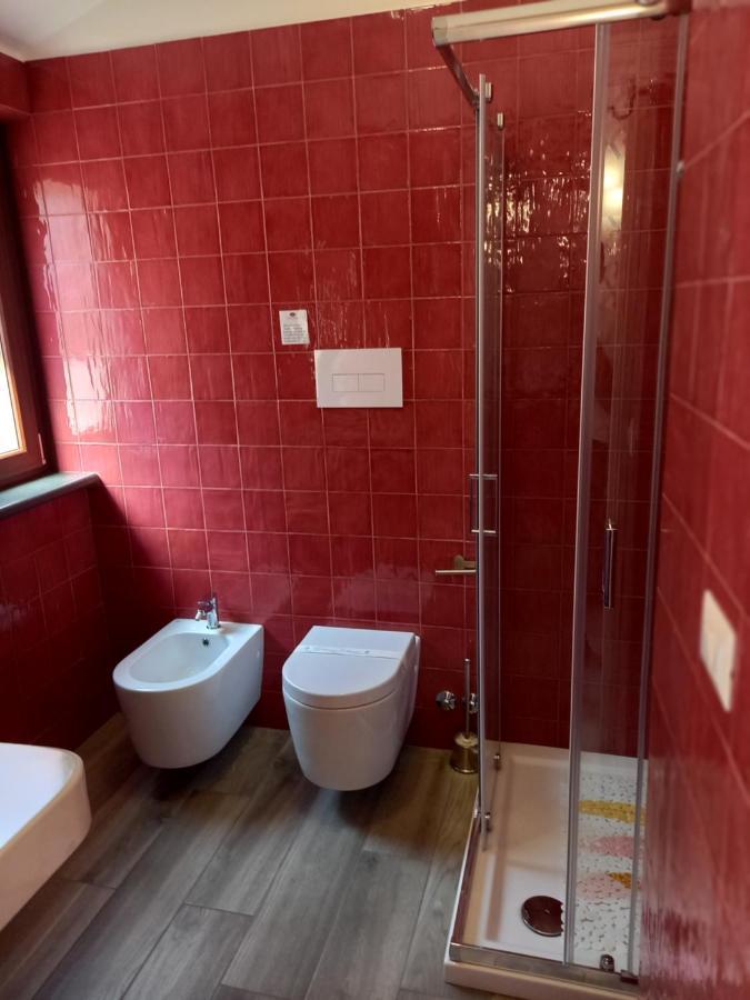 Hotel Ristorante Villa Terry 下卡斯泰卢乔 外观 照片
